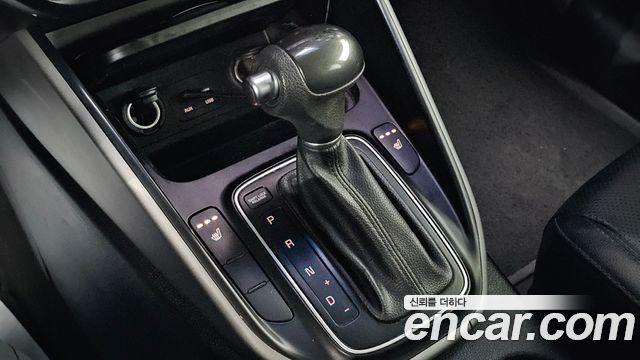 Kia Carens 2017 — photo 9