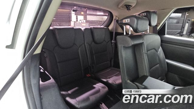 Kia Carens 2017 — photo 12