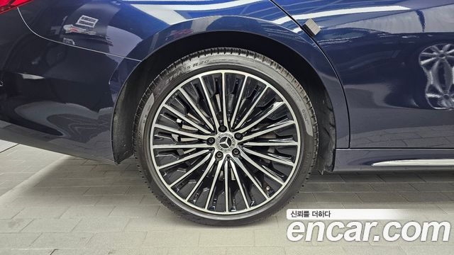 Mercedes-Benz E-Class 2024 — photo 5