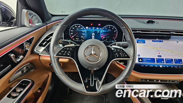 Mercedes-Benz E-Class 2024 — photo 19