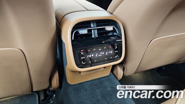 Mercedes-Benz E-Class 2024 — photo 31