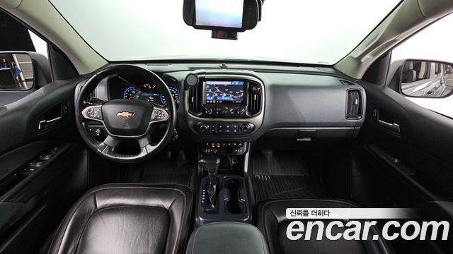 Chevrolet Korea Colorado 2021 — photo 10