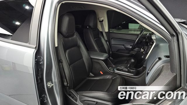 Chevrolet Korea Colorado 2021 — photo 13