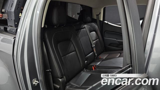 Chevrolet Korea Colorado 2021 — photo 16