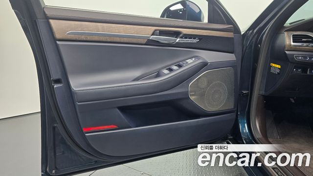 Genesis G90 2021 — photo 14