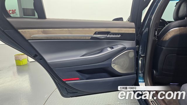 Genesis G90 2021 — photo 15