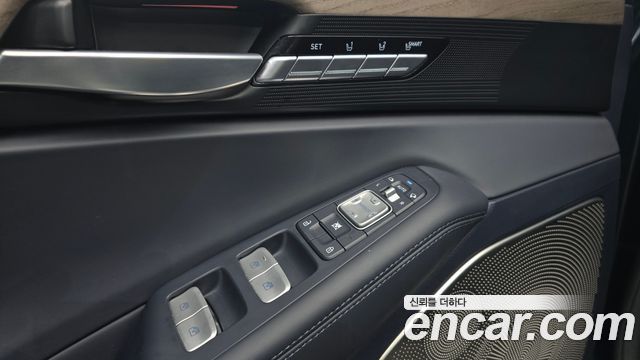 Genesis G90 2021 — photo 27
