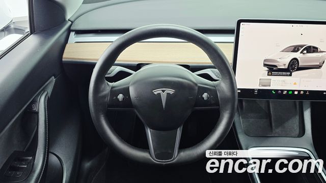 Tesla Model Y 2022 — photo 20