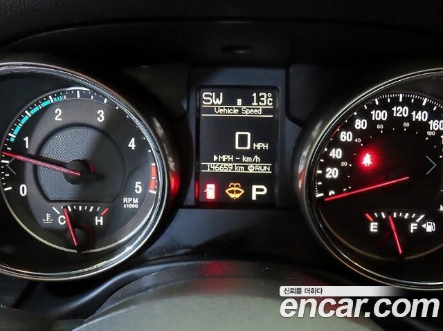 Jeep Cherokee 2013 — photo 9