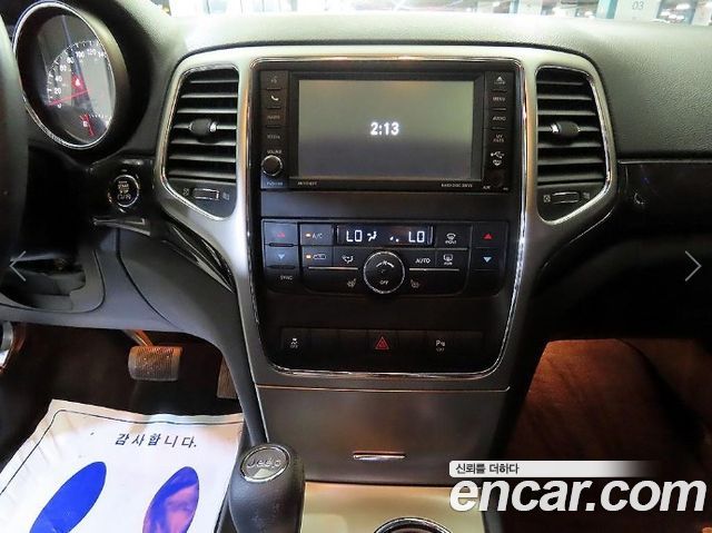 Jeep Cherokee 2013 — photo 11