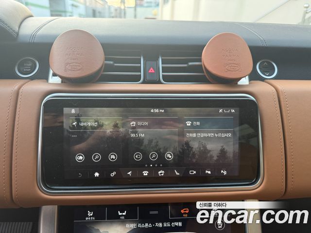 Land Rover Range Rover 2020 — photo 17