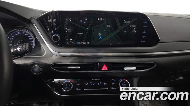 Hyundai Sonata 2020 — photo 18