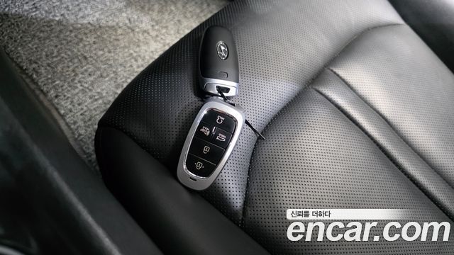 Hyundai Sonata 2020 — photo 21
