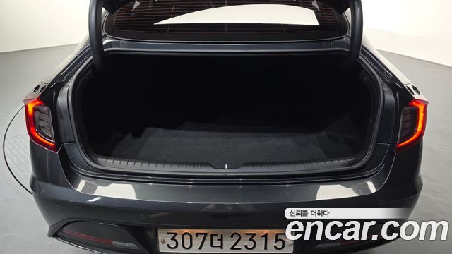 Hyundai Sonata 2020 — photo 23