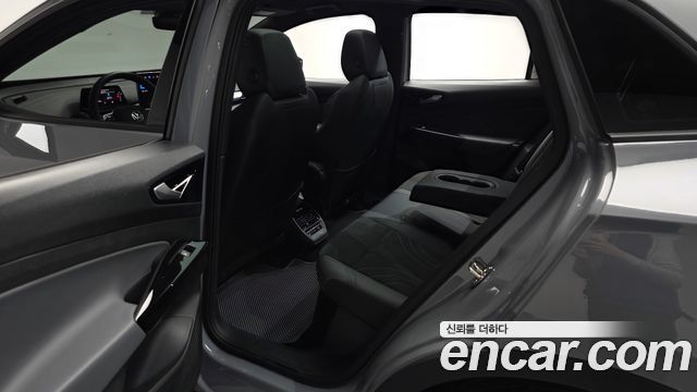 Volkswagen ID.4 2025 — photo 16