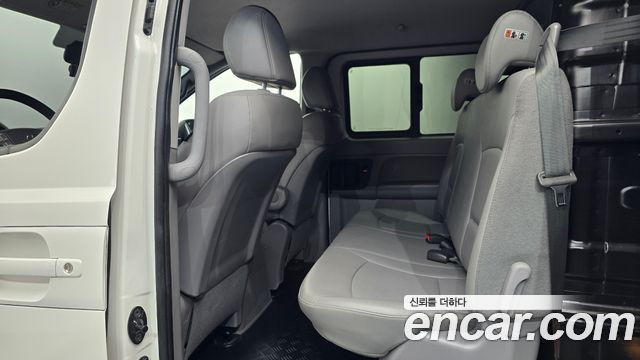 Hyundai Starex 2020 — photo 19