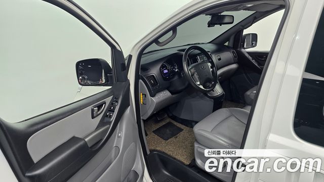 Hyundai Starex 2020 — photo 20