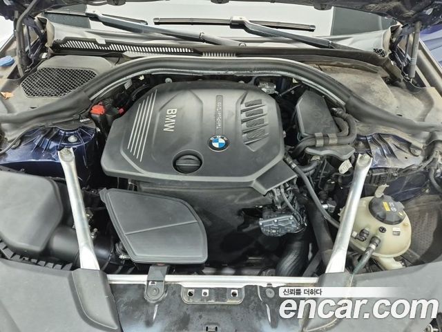 BMW 5-Series 2018 — photo 5
