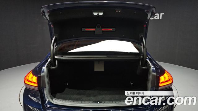 Genesis G80 2019 — photo 21