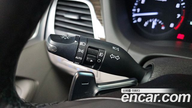 Genesis G80 2019 — photo 28