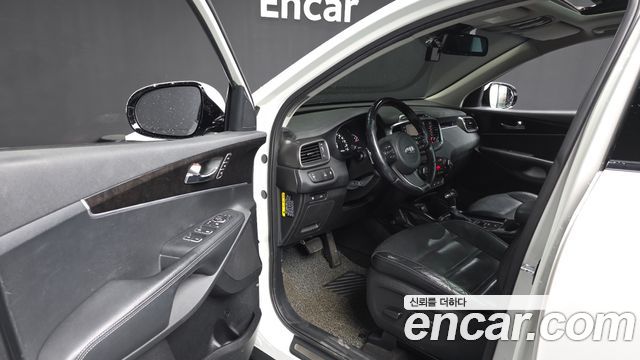 Kia Sorento 2016 — photo 13