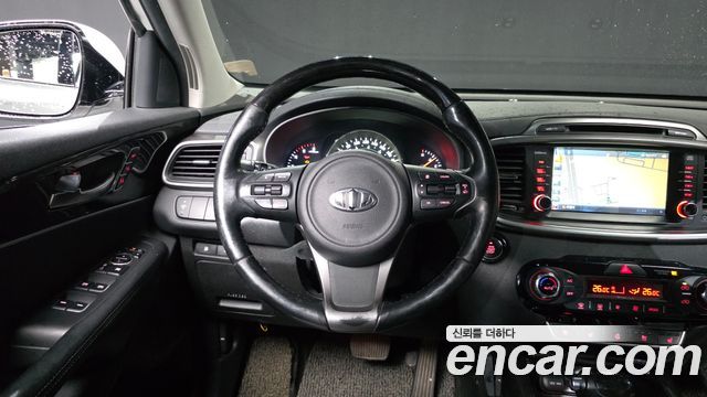 Kia Sorento 2016 — photo 19