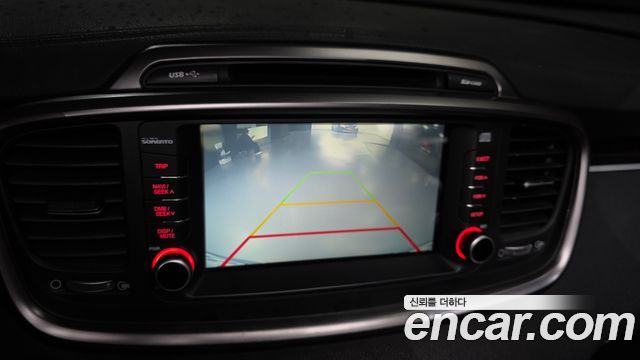 Kia Sorento 2016 — photo 21