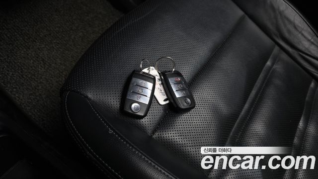 Kia Sorento 2016 — photo 23