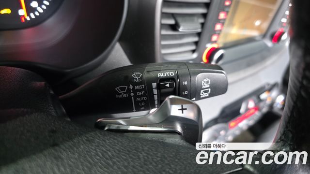 Kia Sorento 2016 — photo 28