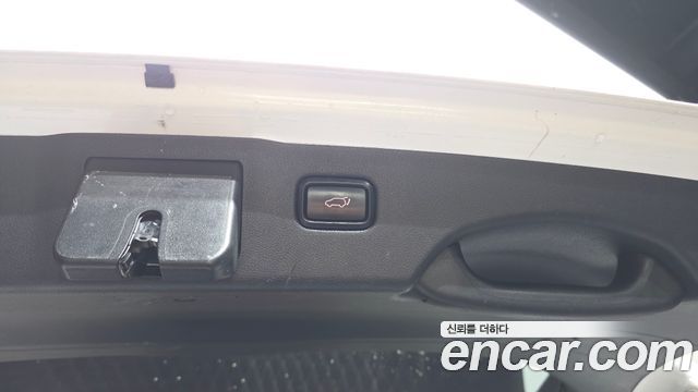 Kia Sorento 2016 — photo 32