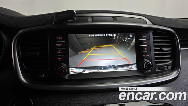Kia Sorento 2019 — photo 20
