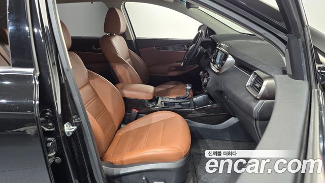 Kia Sorento 2019 — photo 16