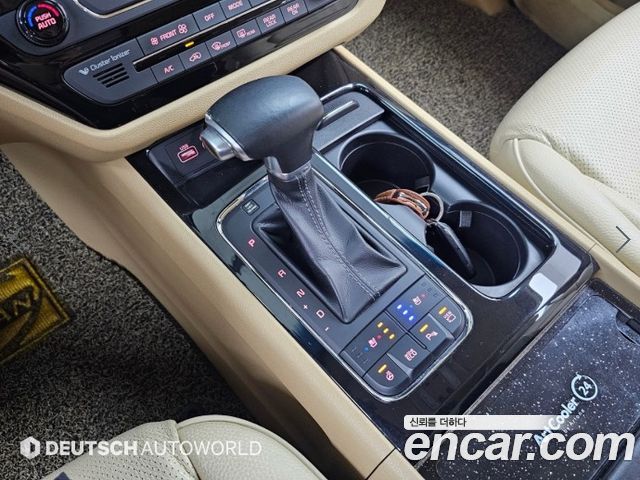 Kia Canival 2018 — photo 9