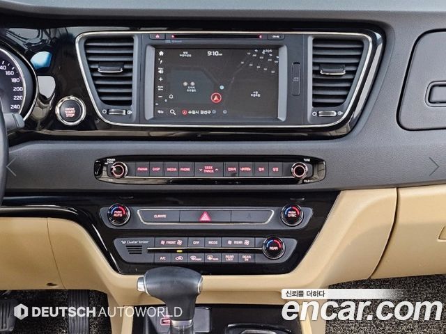 Kia Canival 2018 — photo 14