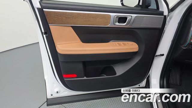 Hyundai Santafe 2025 — photo 14