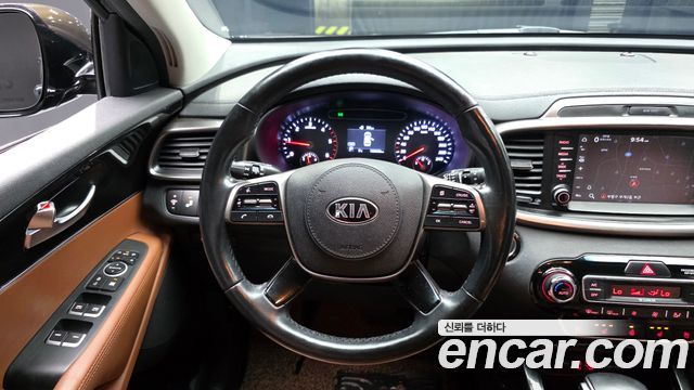 Kia Sorento 2018 — photo 13