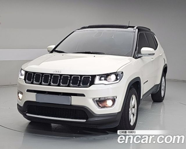 Jeep Compass 2019 — photo 1