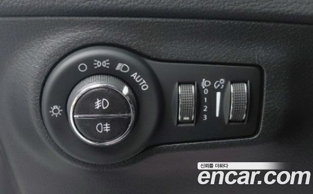 Jeep Compass 2019 — photo 8