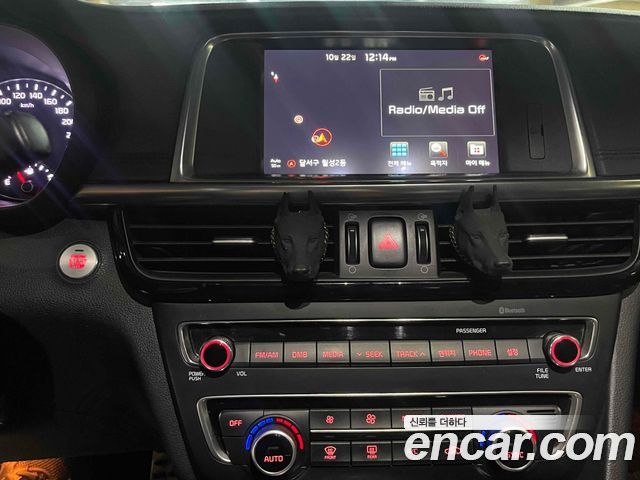 Kia K5 2016 — photo 9