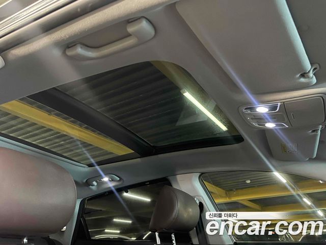 Kia K5 2016 — photo 17
