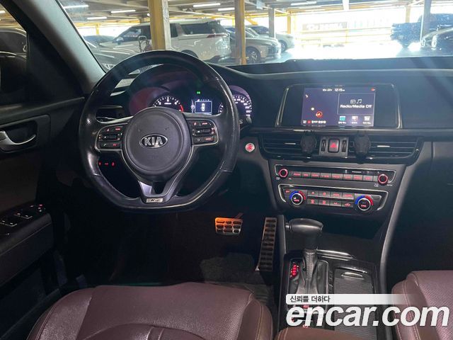Kia K5 2016 — photo 20