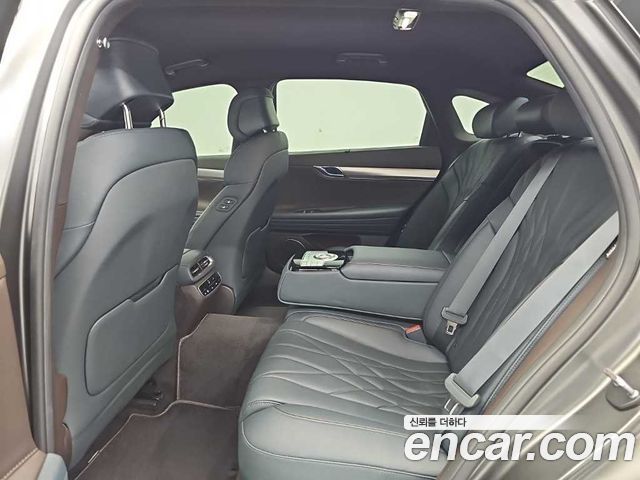 Genesis G80 2022 — photo 12
