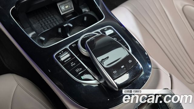 Mercedes-Benz CLS-Class 2019 — photo 31