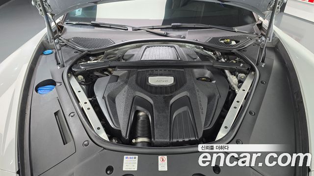 Porsche Panamera 2018 — photo 6