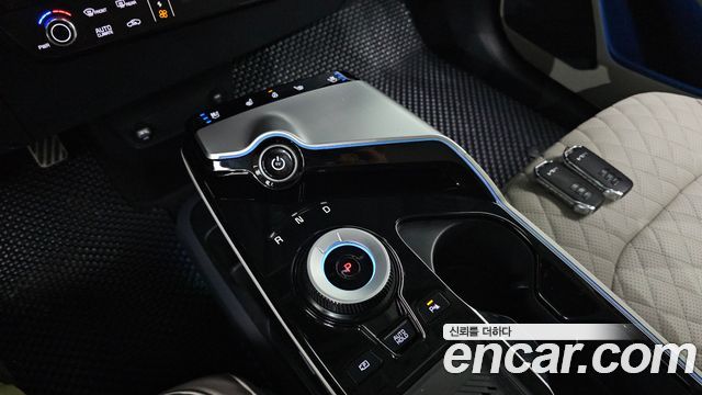 Kia EV6 2023 — photo 12