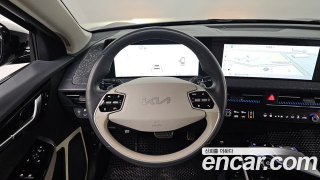 Kia EV6 2023 — photo 19