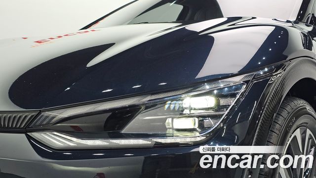 Kia EV6 2023 — photo 8