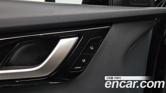 Kia EV6 2023 — photo 27