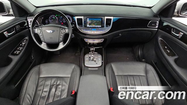 Hyundai Genesis 2012 — photo 10