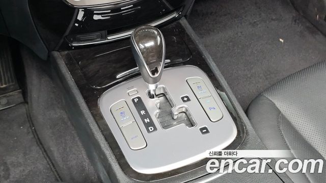 Hyundai Genesis 2012 — photo 12